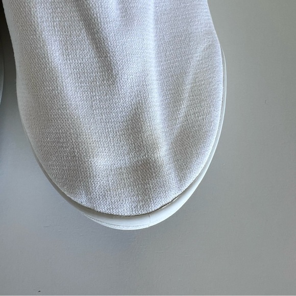 Vionic Beach Marshall Slip On Sneaker - Picture 3 of 12